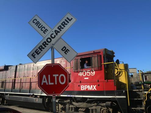 Sin competencia para transporte de químicos, 20 rutas de tren en Veracruz, afirma Cofece