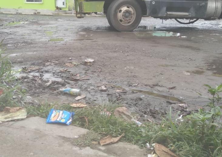 Pavimentación de J.B. Lobos provoca aguas negras en Predio I y  II