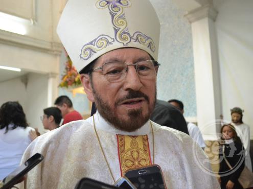 Critica Arzobispo de Xalapa falta de acción ante vandalismo en protestas