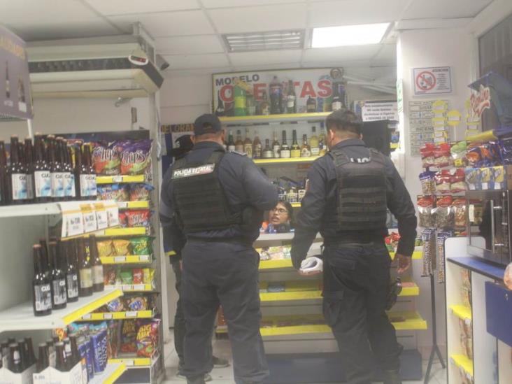 Mujer intenta asaltar tienda en calles de Veracruz