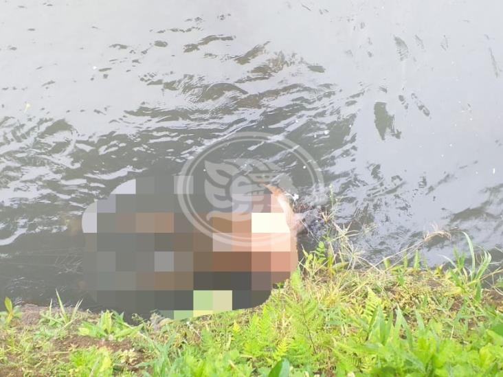 Hallan cuerpo a orillas del Río Tecolapan