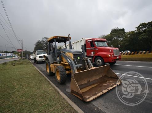 Obras en Veracruz aún son otorgadas a constructoras foráneas, acusan