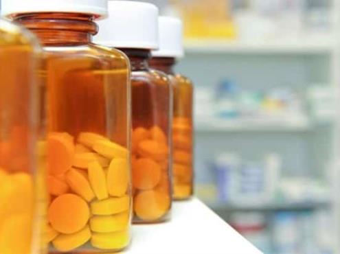 Urgente resolver desabasto de medicamentos: AMLO