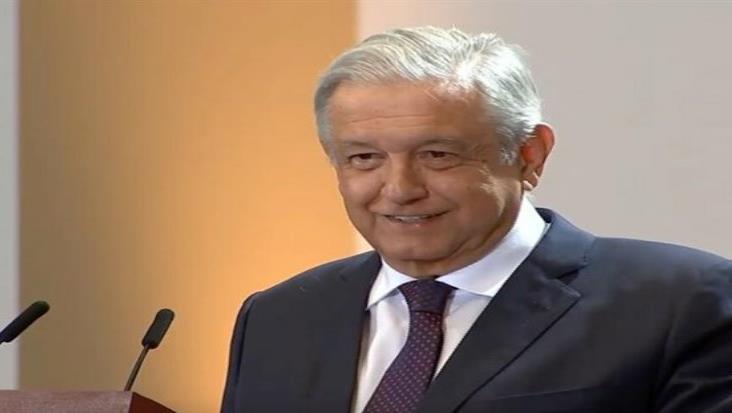 Apoya AMLO Paro Nacional de Mujeres el próximo 9 de marzo