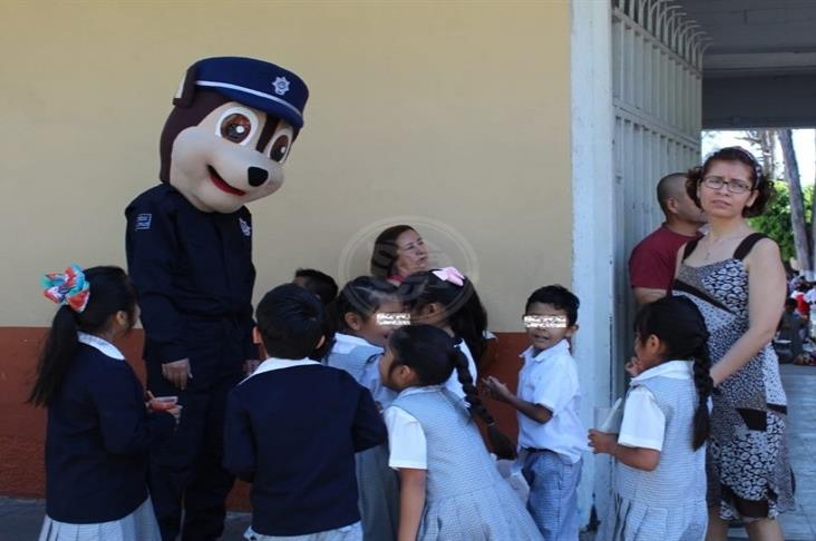 Realizan jornada de seguridad en escuelas de Mendoza