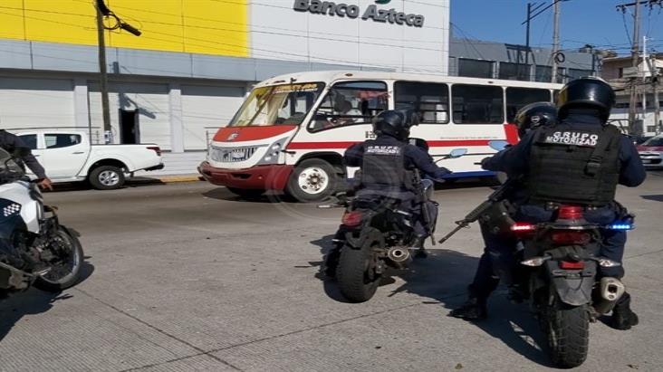 Pretendían asaltar un Elektra en Veracruz; fueron detenidos