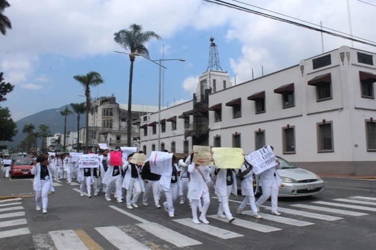 Desde Orizaba, universitarios piden alto a la violencia