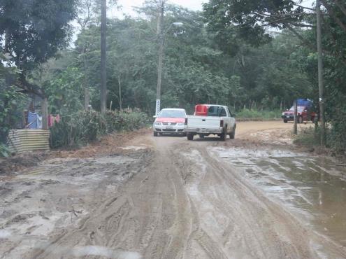 Deslaves afectan a 3 mil pobladores de la zona rural de Las Choapas