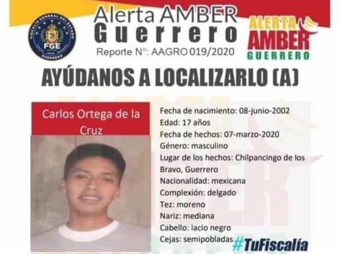 Desaparece hijo del vocero de los padres de Ayotzinapa