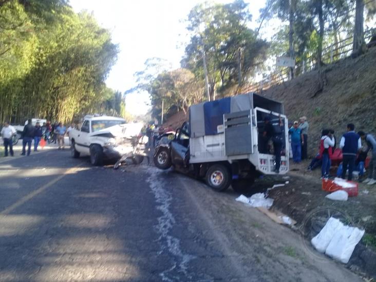Cerrada la Huatusco-Xalapa; choque deja 8 lesionados
