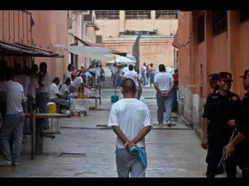 Cambian prácticas de detención en cárceles de México por COVID-19