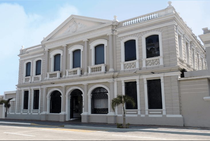 Pruebas de Covid-19 en hospitales de Veracruz hasta 3,500 pesos