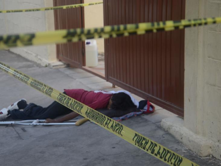 Fallece hombre en calles de Veracruz