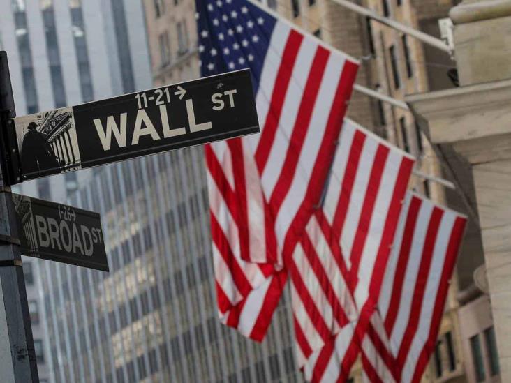 Wall Street inicia la semana con fuerte desplome