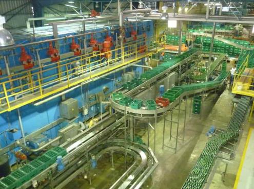 Heineken detiene producción; frena labores planta en Veracruz