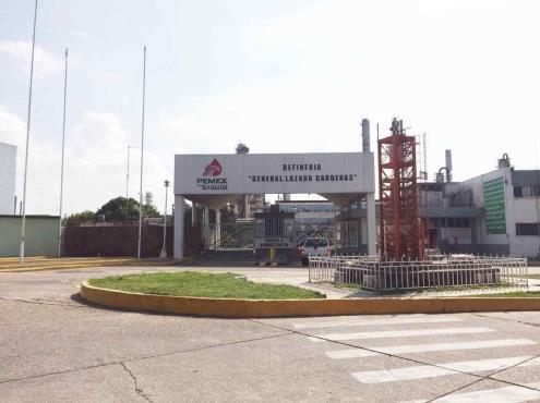 Refinería Lázaro Cárdenas entrará en plan de reforzamiento