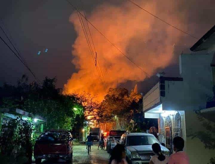 En Álamo, se incendia restaurante La Palapa del Indio
