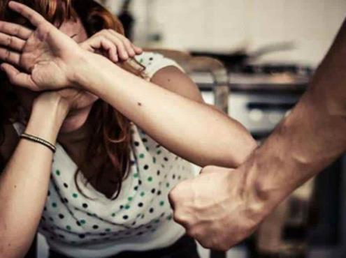 El agresor en casa: Llamadas por violencia de género aumentan en cuarentena