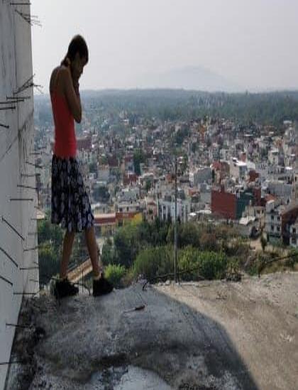 Joven intenta arrojarse nuevamente desde edificio en Xalapa