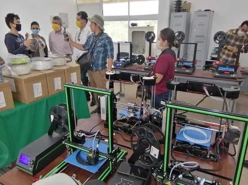 Tecnológicos se suman a lucha contra COVID-19 en Veracruz; fabrican material de salud