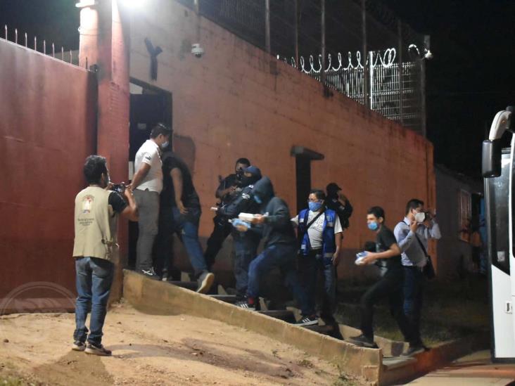 INM traslada a 74 migrantes a un albergue de Oluta