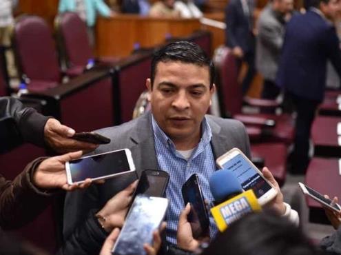 Oposición amenaza a alcaldes para rechazar reforma electoral de Veracruz