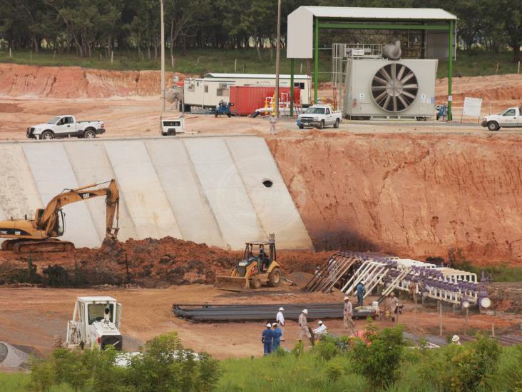 Obligados y sin protección, Pemex manda a trabajadores al campo Rabasa