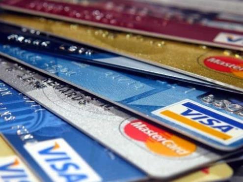 Antes de usar tarjetas de crédito se deben tomar medidas de seguridad: Condusef