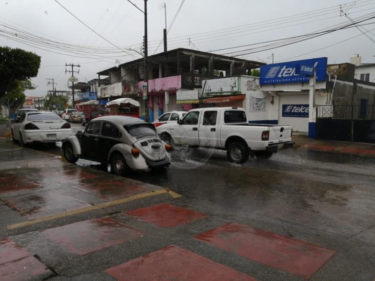 Continuarán las lluvias, PC alerta a nanchitecos asentados en márgenes de ríos