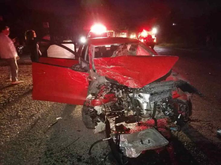 Choque en la carretera Córdoba-Veracruz deja un muerto y dos heridos