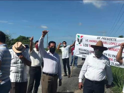 Se atenderán peticiones de taxistas de Minatitlán: Huerta