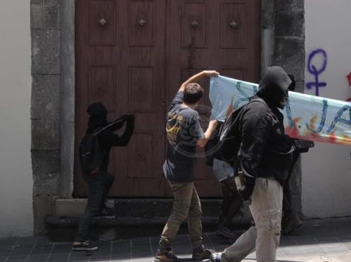 Exige Iglesia de Xalapa castigo por manifestaciones violentas