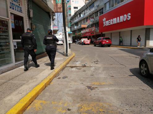 Con fuerza pública retirarán bloqueos de vialidades en Cerro Azul