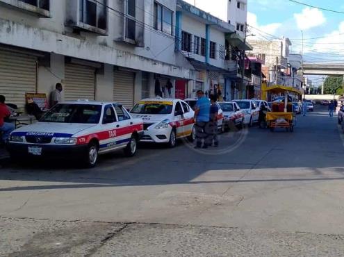 Reubican a taxistas en Poza Rica para evitar casos de COVID-19