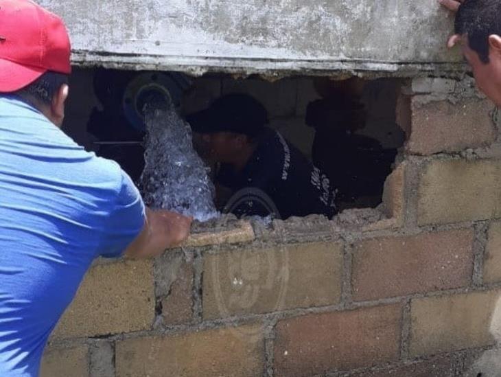 CAEV resuelve desabasto de agua en Barrancas y Buenos Aires