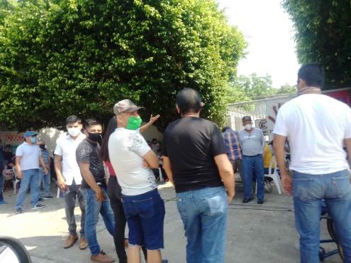 En Minatitlán, protestan por abusos e ilegalidades de la CFE