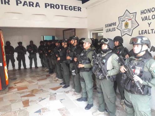 Asume Fuerza Civil control de la seguridad en Acayucan