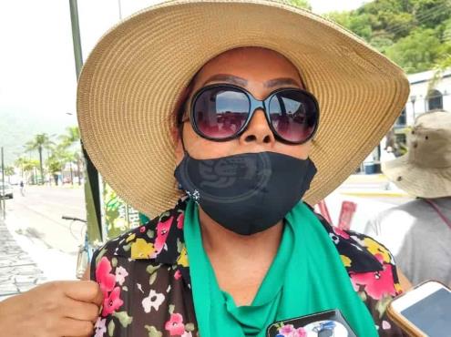 Candelaria Ochoa, insensible a problemática de las mujeres: activistas veracruzanas