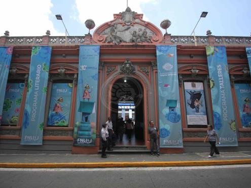 Por COVID-19 suspenden Feria del Libro Infantil y Juvenil de Xalapa