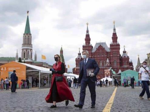 Normalidad tras covid podría llegar hasta febrero de 2021, dice Rusia