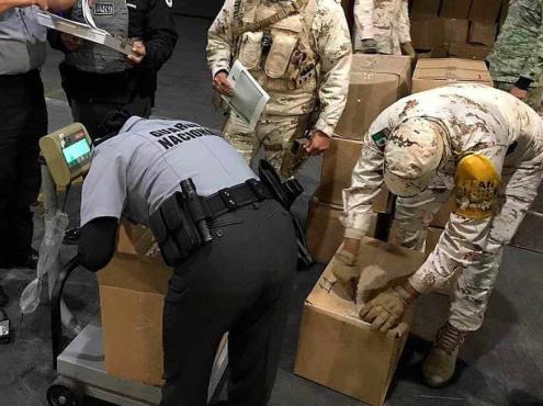 No hay control en aduanas sobre entrada de drogas a México: AMLO