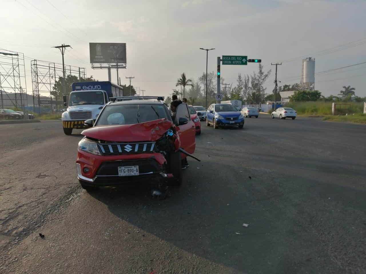 Se Registra Accidente En Carretera Federal Veracruz Xalapa Deja Dos Personas Heridas 9717