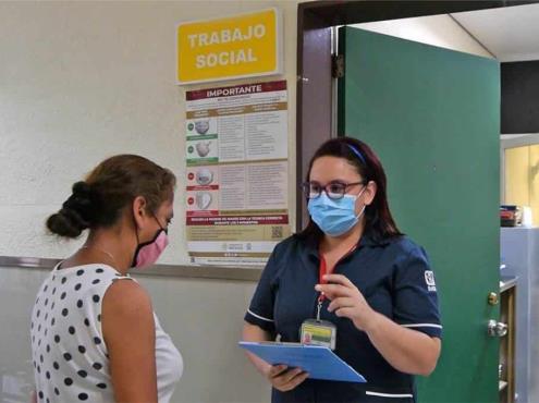 Personal de trabajo social intensifica labor durante emergencia sanitaria: IMSS