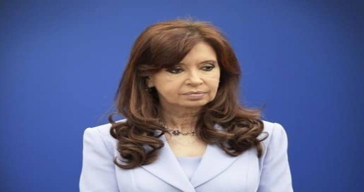 Demanda Cristina Fernández a Google por aparecer como “ladrona