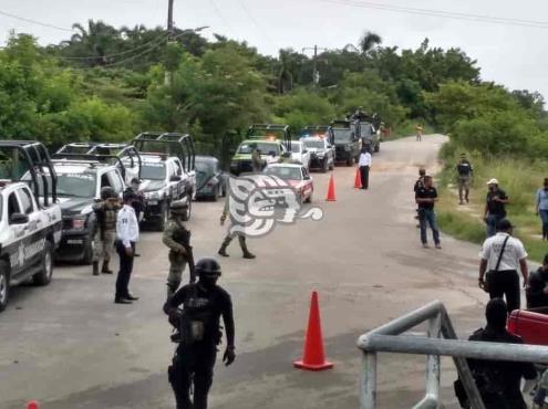 Mantienen operativos de seguridad en colonias de Minatitlán