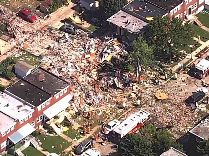 Enorme explosión en Baltimore deja personas atrapadas bajo escombros