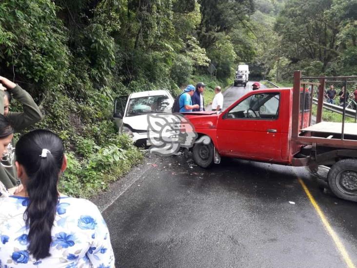 Accidente en Tenejapan deja dos menores lesionados