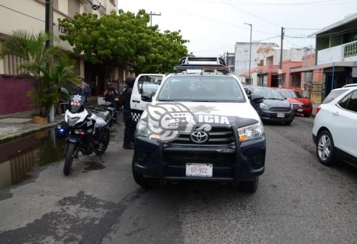 Detienen a dos sujetos por intentar saquear primaria en Veracruz
