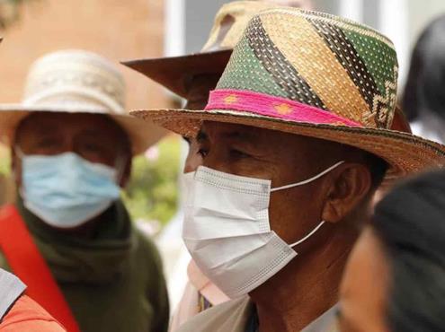 Piden convencer a indígenas de Veracruz de recibir vacuna anticovid