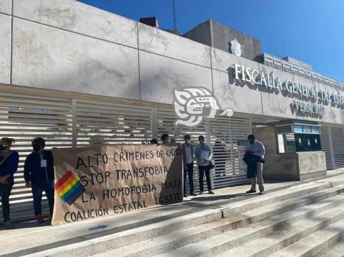 Exige comunidad LGBTTTI a FGE investigar crímenes de odio